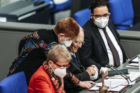 208. Sitzung des Deutschen Bundestages in Berlin