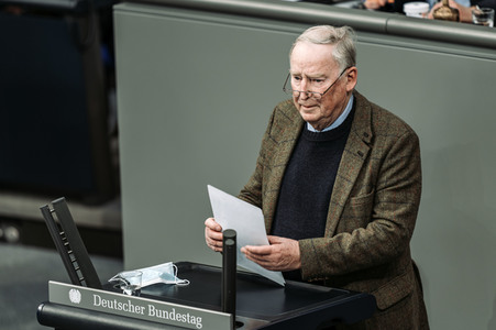 208. Sitzung des Deutschen Bundestages in Berlin