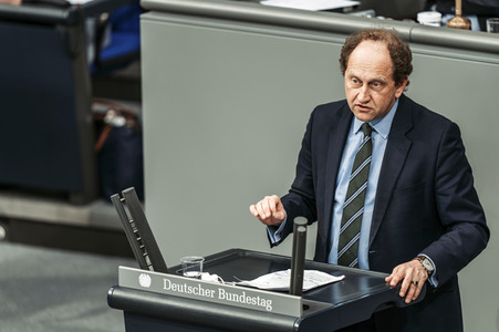 208. Sitzung des Deutschen Bundestages in Berlin