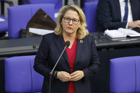 208. Sitzung des Deutschen Bundestages in Berlin