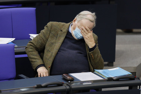 208. Sitzung des Deutschen Bundestages in Berlin