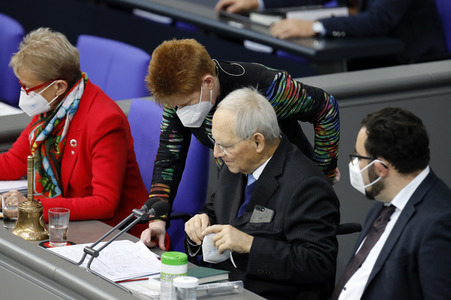 208. Sitzung des Deutschen Bundestages in Berlin