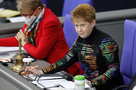 208. Sitzung des Deutschen Bundestages in Berlin