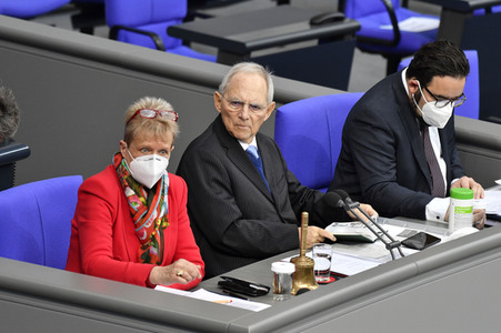 208. Sitzung des Deutschen Bundestages in Berlin