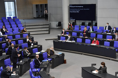 208 Sitzung des Deutschen Bundestages in Berlin