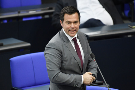 208 Sitzung des Deutschen Bundestages in Berlin