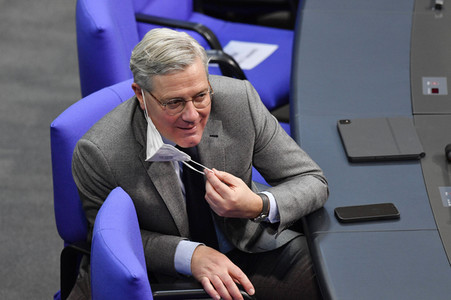 208. Sitzung des Deutschen Bundestages in Berlin