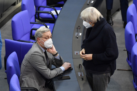 208. Sitzung des Deutschen Bundestages in Berlin