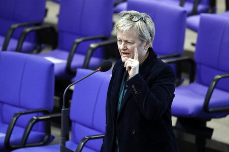 208. Sitzung des Deutschen Bundestages in Berlin