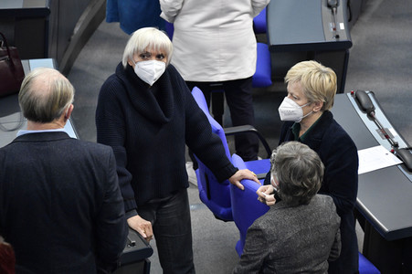 208. Sitzung des Deutschen Bundestages in Berlin