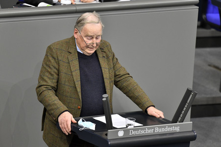 208. Sitzung des Deutschen Bundestages in Berlin