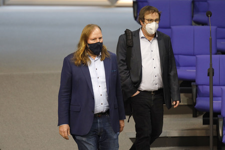 208. Sitzung des Deutschen Bundestages in Berlin