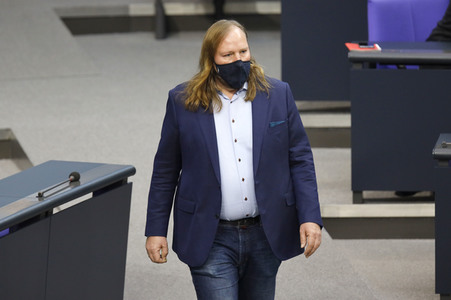 208. Sitzung des Deutschen Bundestages in Berlin