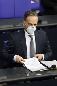 208. Sitzung des Deutschen Bundestages in Berlin