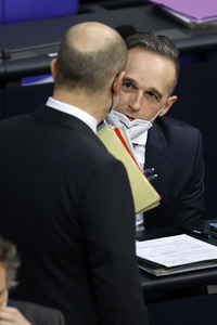 208. Sitzung des Deutschen Bundestages in Berlin