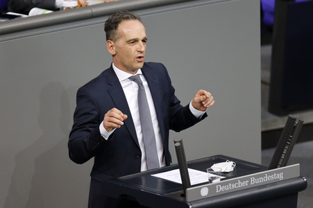 208. Sitzung des Deutschen Bundestages in Berlin