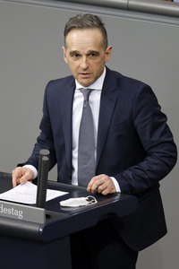 208. Sitzung des Deutschen Bundestages in Berlin