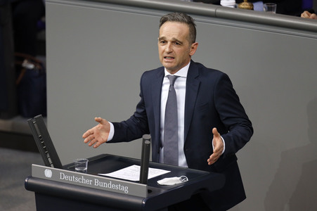 208. Sitzung des Deutschen Bundestages in Berlin