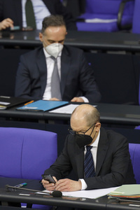 208. Sitzung des Deutschen Bundestages in Berlin