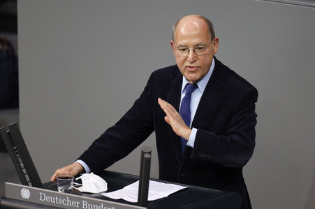 208. Sitzung des Deutschen Bundestages in Berlin