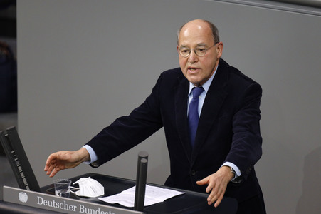 208. Sitzung des Deutschen Bundestages in Berlin