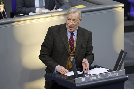 208. Sitzung des Deutschen Bundestages in Berlin