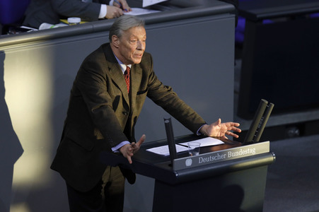 208. Sitzung des Deutschen Bundestages in Berlin