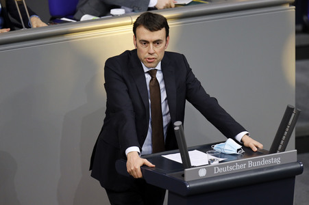 208. Sitzung des Deutschen Bundestages in Berlin