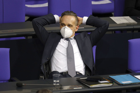 208. Sitzung des Deutschen Bundestages in Berlin