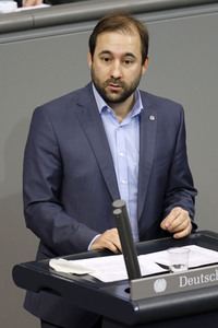 208. Sitzung des Deutschen Bundestages in Berlin