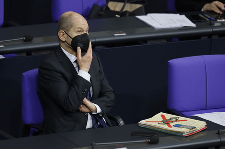 208. Sitzung des Deutschen Bundestages in Berlin