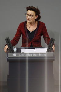 208. Sitzung des Deutschen Bundestages in Berlin