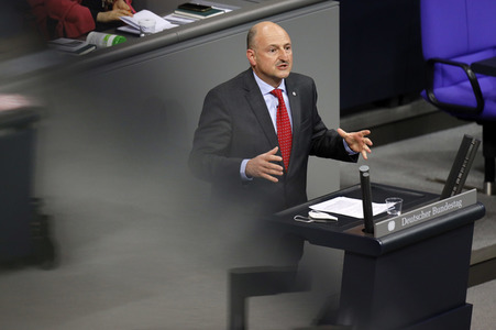 208. Sitzung des Deutschen Bundestages in Berlin