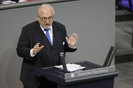 208. Sitzung des Deutschen Bundestages in Berlin