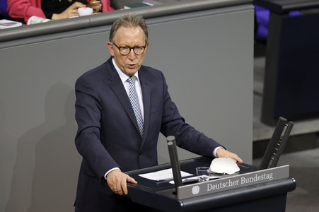 208. Sitzung des Deutschen Bundestages in Berlin