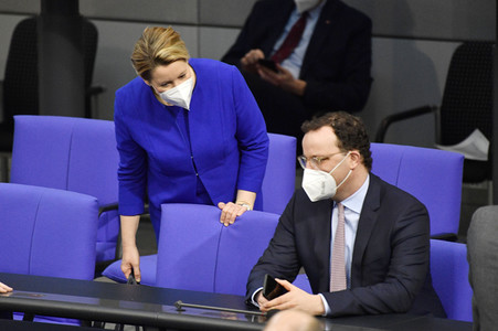 209. Sitzung des Deutschen Bundestages in Berlin