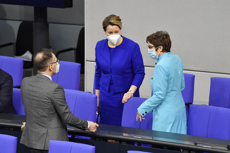 209. Sitzung des Deutschen Bundestages in Berlin