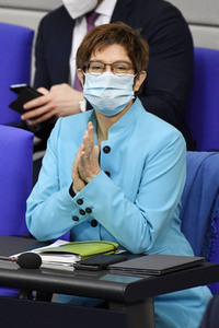 209. Sitzung des Deutschen Bundestages in Berlin