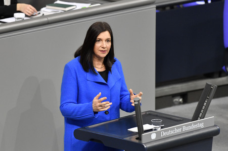 209. Sitzung des Deutschen Bundestages in Berlin