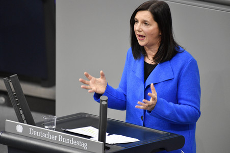 209. Sitzung des Deutschen Bundestages in Berlin