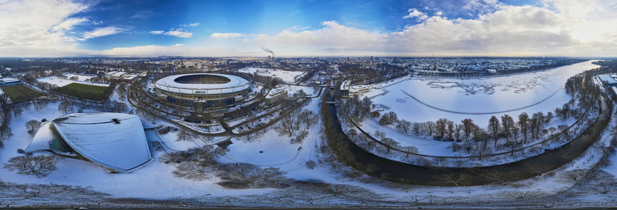 Luftbild der HDI Arena in Hannover