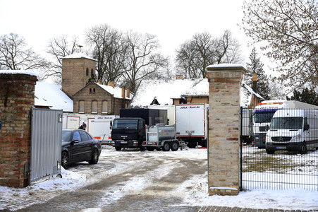 Dreharbeiten zu 'Spencer' im Schloss Marquardt in Potsdam