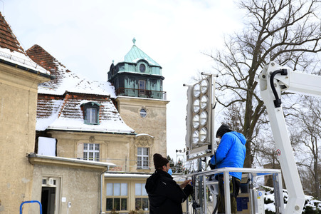 Dreharbeiten zu 'Spencer' im Schloss Marquardt in Potsdam