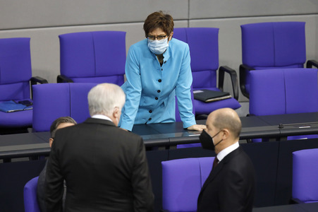 209. Sitzung des Deutschen Bundestages in Berlin
