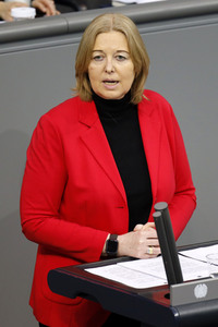 209. Sitzung des Deutschen Bundestages in Berlin