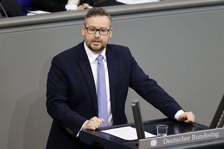 209. Sitzung des Deutschen Bundestages in Berlin