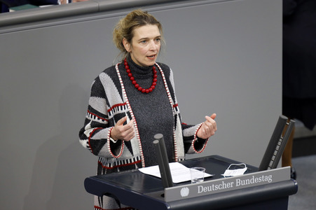 209. Sitzung des Deutschen Bundestages in Berlin