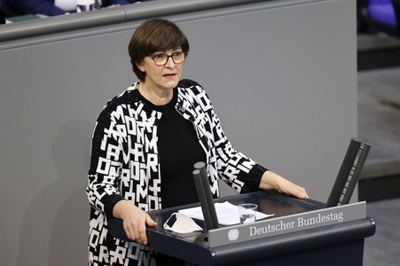 209. Sitzung des Deutschen Bundestages in Berlin