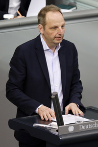 209. Sitzung des Deutschen Bundestages in Berlin