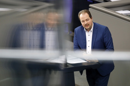 209. Sitzung des Deutschen Bundestages in Berlin